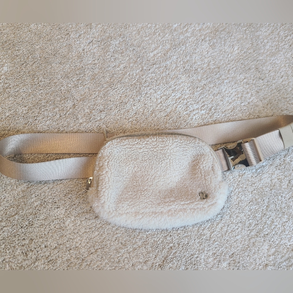 Lululemon Cream Sherpa Belt Bag